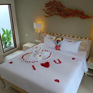 Kubu Garden Suites & Villas Nusa Dua Maison d'hôtes